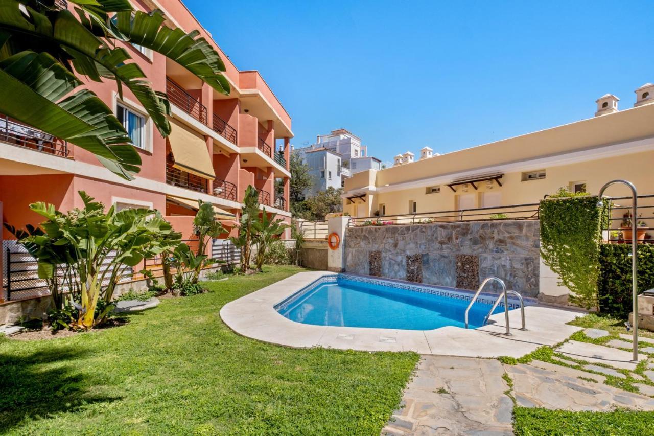Nina Surena Home Anoreta Golf Торре-де-Бенагальбон Экстерьер фото