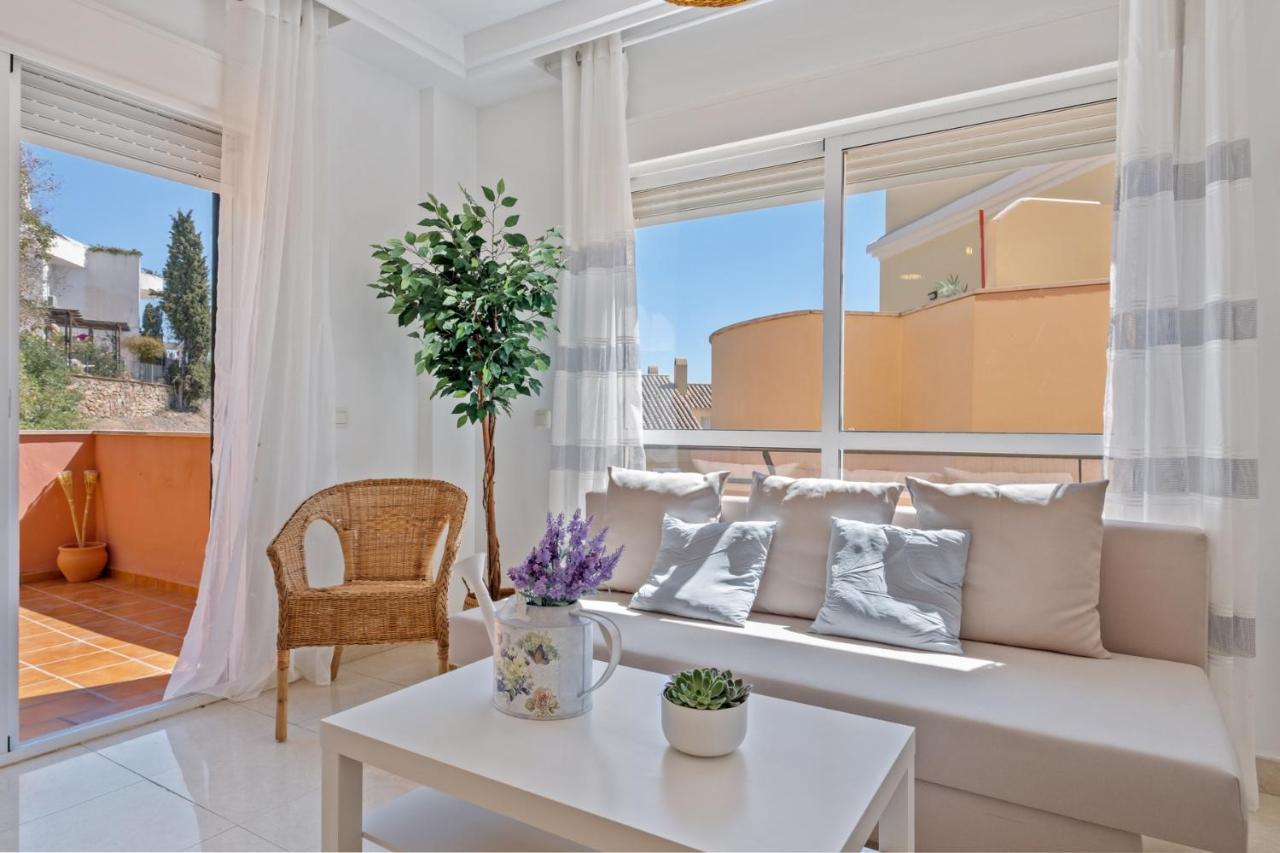 Nina Surena Home Anoreta Golf Торре-де-Бенагальбон Экстерьер фото